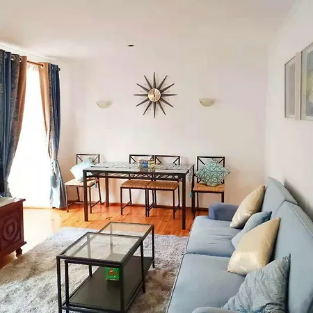 Baixa 208 Apartment-chiado